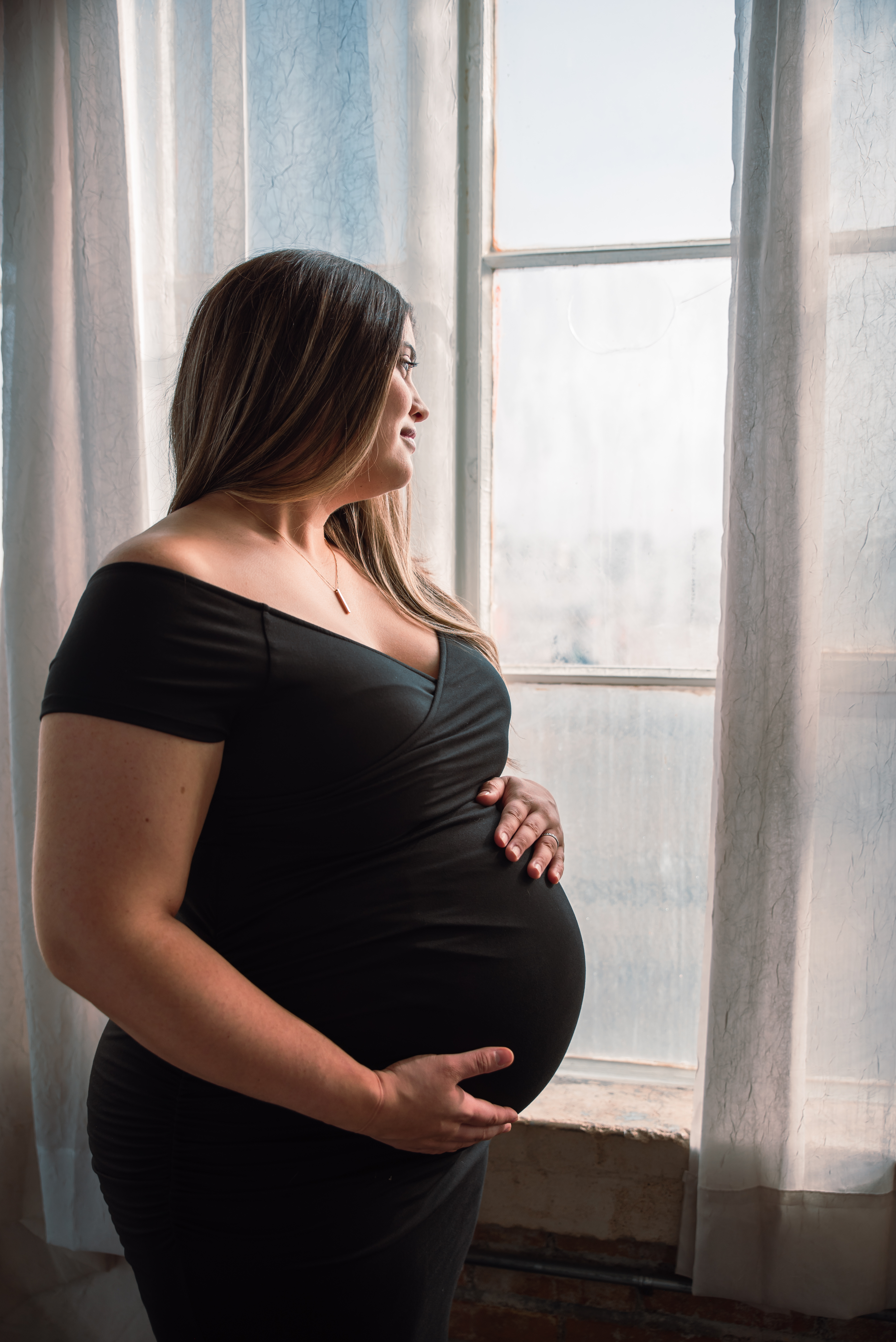 Maternity photo taken by Brittany Davis